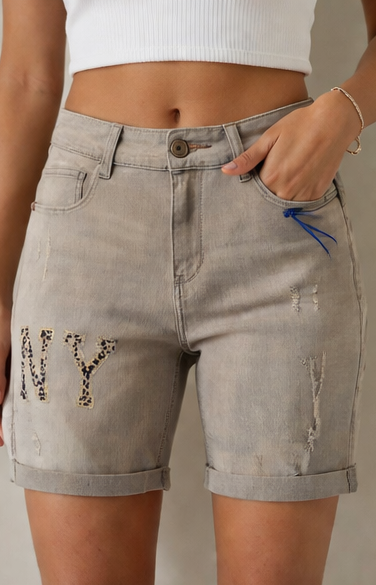 Jeans Bermuda „Sexy Woman“ – NY Edition 💫 Lässig. Stylisch. Ein Statement.