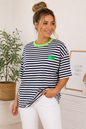 Gestreiftes Oversize-Shirt mit Neon-Detail