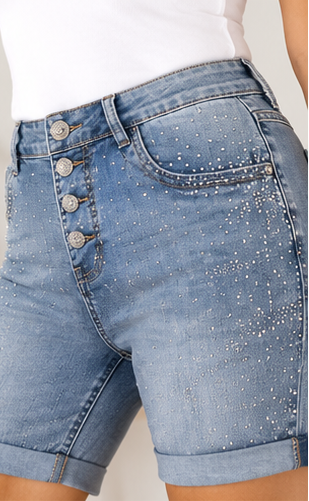 ✨ Karostar Jeans Shorts mit Strass – Dein funkelnder Sommer-Look! ✨