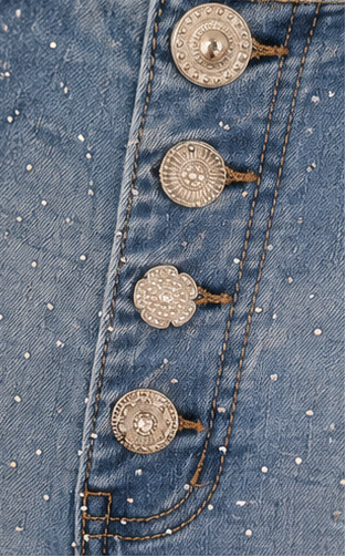 ✨ Karostar Jeans Shorts mit Strass – Dein funkelnder Sommer-Look! ✨