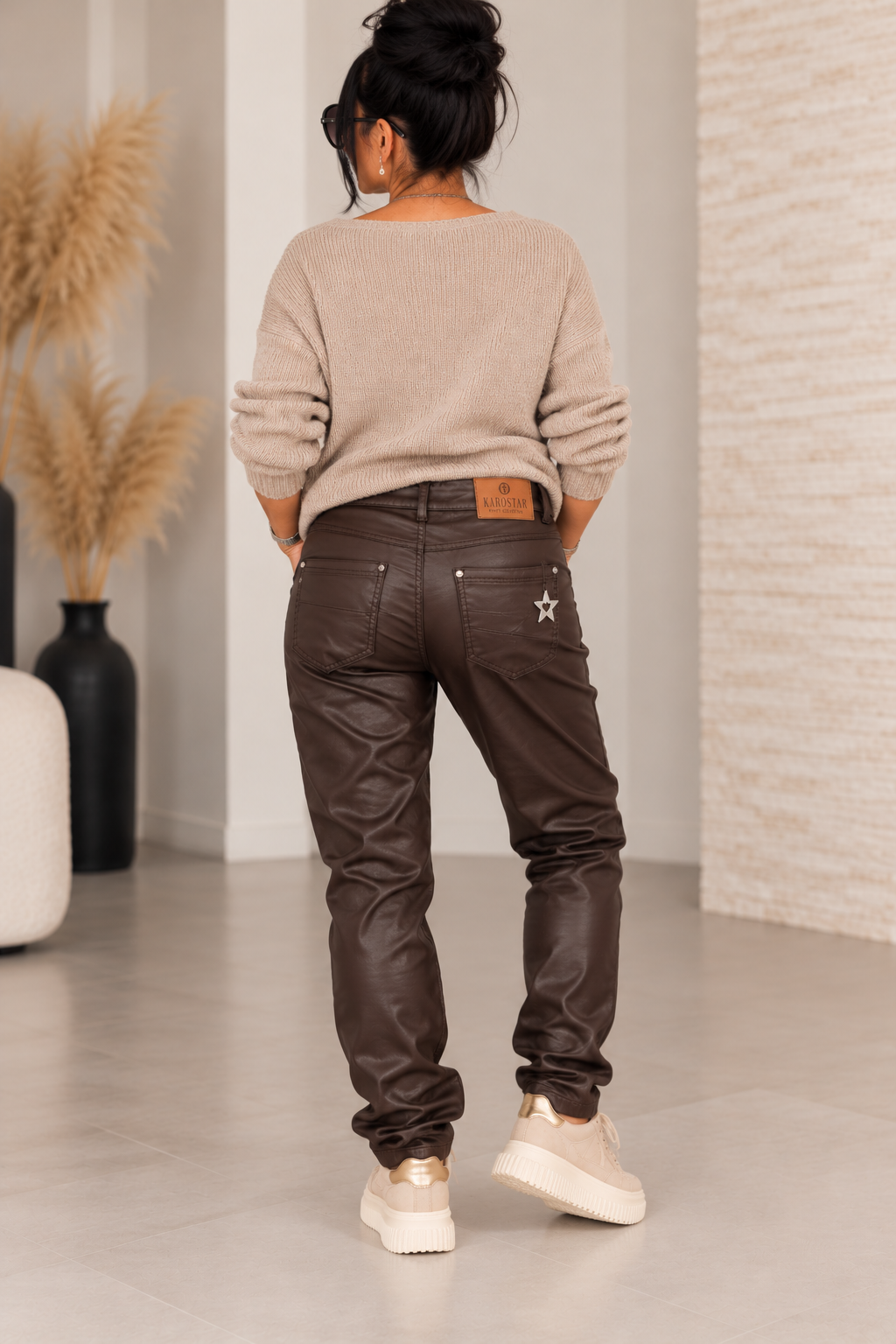 KAROSTAR  Lederimitat-Hose – Dunkelbraun 🤎