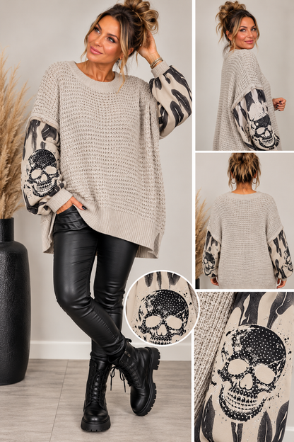 Oversize Skull Strickpullover mit Statement-Ärmeln – Made in Italy
