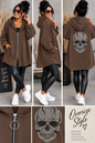 Oversize Sweatjacke „Skull Glam“ mit Kapuze & Glitzer-Totenkopf